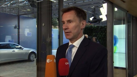 Hunt thotë se BE-ja “është e gatshme” ta rinegociojë marrëveshjen e Brexitit