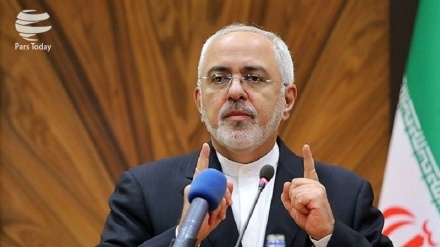Zarif akimhutubu Trump; Kiongozi Muadhamu ameshatangaza silaha za nyuklia ni haramu 