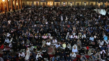 Zeremonien zur Qadr-Nacht in Iran