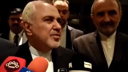 Zarif: sanciones de EEUU perturban el orden mundial