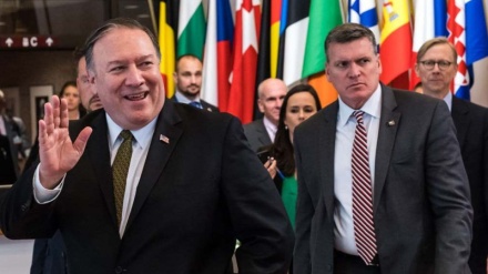 Ministrat e jashtëm të BE nuk përfillin Mike Pompeo