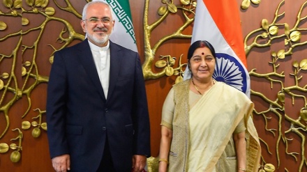 Cancilleres de Irán y La India abordan el tema de  acuerdo nuclear