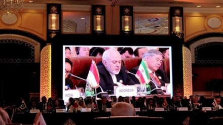 Aggressive unilateralism of current US administration behind regional crises: Zarif