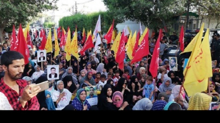 په پاکستان کښې دبې درکه شوو کسانو دبرخلیک دنه مشخص کیدوپه ضداحتجاجي مظاهرې