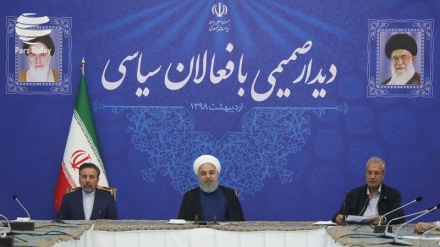 Siyosi fəolon de prezdenti səmimi vindemon