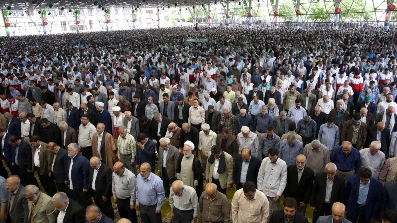 Shalat Jumat di Tehran, 10 Mei 2019.