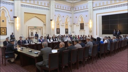  سوگند نامزدهای پیروز حوزه های انتخاباتی کابل و پکتیا در ارگ ریاست جمهوری افغانستان 