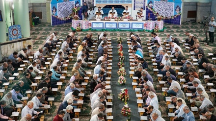 Tadarus di Kompleks Shah Abdul Azim Hasani (2)