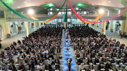 Tadarus di Huseiniyah Imam Khomeini ra (1)