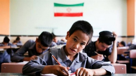  تحصیل ۱۹۰۰ دانش‌ آموز اتباع خارجی در استان خراسان جنوبی ایران 