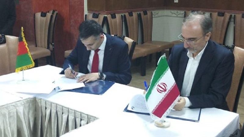 امضاء توافقنامه استفاده بهینه ازآب رودخانه هیرمند میان ایران و افغانستان
