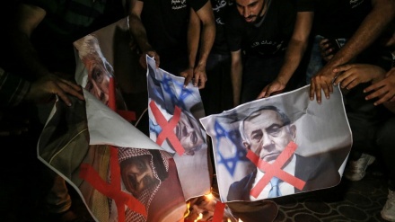Demonstrasi Warga Palestina Menolak Kesepakatan Abad (1)