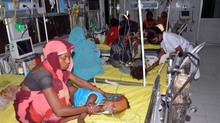 বিহারে মৃত শিশুর সংখ্যা বেড়েই চলেছে, গ্রাম ছাড়ছেন বাসিন্দারা 