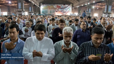 Foto-foto Shalat Idulfitri di Provinsi Ahvaz