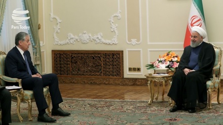 Руҳоний: Теҳрон -Душанбе муносабатларини янада кенгайтириш лозим