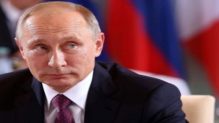 Russia: sondaggio, popolarità di Putin sale 68%