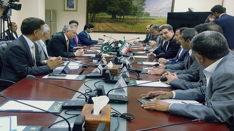 تاکید وزیر بازرگانی پاکستان بر لزوم افزایش مبادلات تجاری با ایران