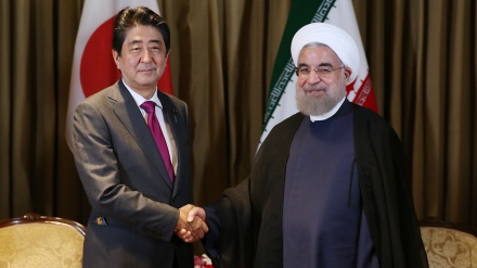 Vizita e kryeministrit të Japonisë në Iran, faqe e re në marrëdhëniet dypalëshe