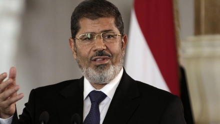 Muhammet Morsi dünýäden gaýtdy