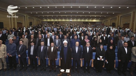 Milli varzeşkor iyən çempiyonon de prezdent Ruhani vindemon