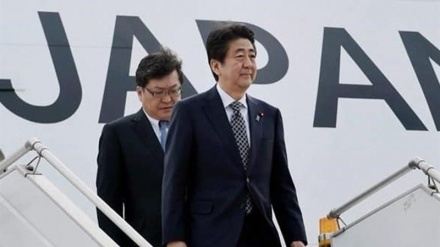 آبه در تهران؛ سفر تاریخی نخست وزیر ژاپن به ایران آغاز شد