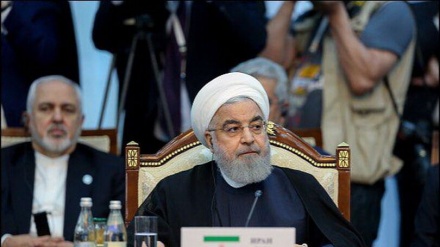 Ruhani: Amerkə siyasəton məntəğə və dınyo stabileti təhdidəkəy.