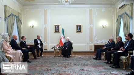 Almaniyə daşti koon vəziri de Zərif iyən Ruhani vindemon
