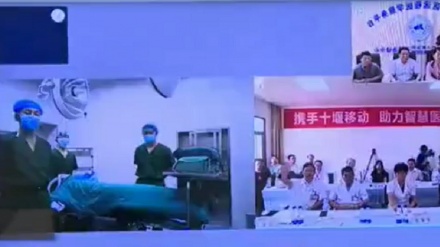 中国で、遠隔操作による外科手術が成功