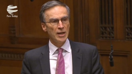 英国与美国保持一致：伊朗应对阿曼湾的两艘油轮受袭事件负责