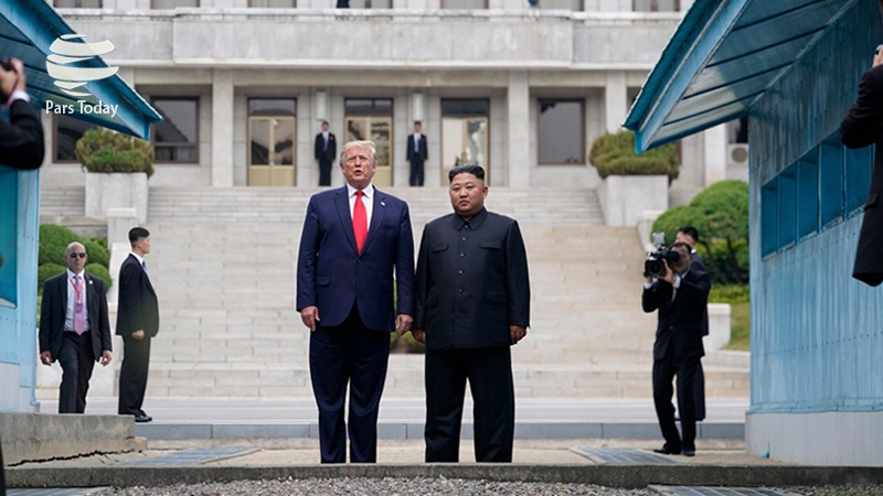 Америка президенти Дональд Трамп ва Шимолий Корея раҳбари Ким Чен Ин