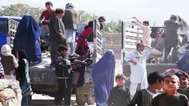 درخواست دولت پاکستان از مهاجرین افغان برای تخلیه اردوگاه ها 