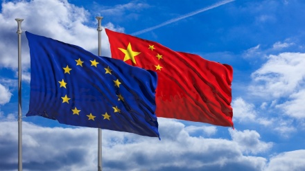 סין והאיחוד האירופי קוראים לאיפוק