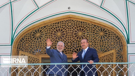 Takimi i ministrave të jashtëm të Iranit dhe Turqisë dhe nënshkrimi i një marrëveshjeje strategjike