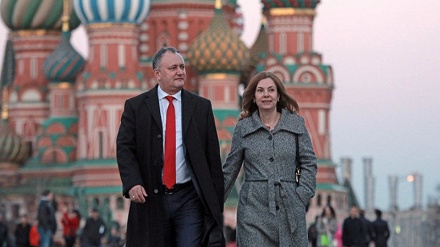 Молдова президенти ўз лавозимидан четлаштирилди