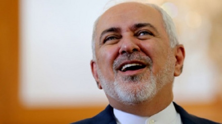 Iran: Zarif avverte Trump, 