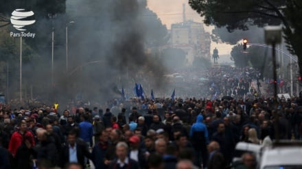 Albania; Tirana si avvicina al voto nel clima di guerra civile