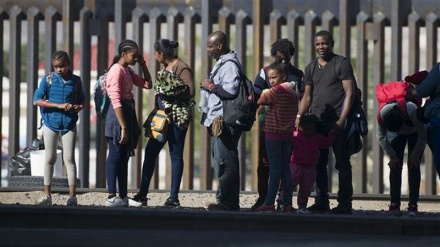 US detained 144,000 migrants in May, up 32 percent from April