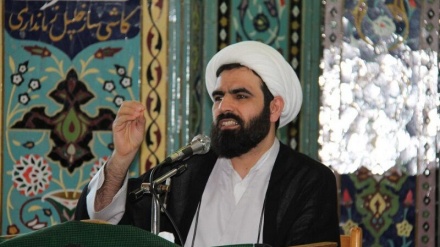 Tolışi İmom cımə: bəpe bo İlahi maarifi tərviciro, əmonətdor mışoviron vıjniyə bıbu