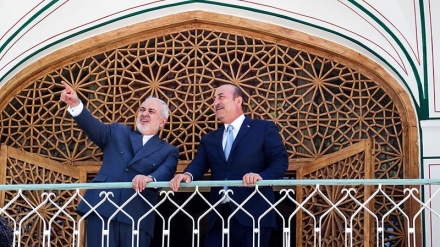 イランとトルコが、「世紀の取引｣に対するイスラム世界の断固たる立場を強調