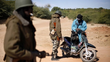 Violenze in Mali, 100 morti