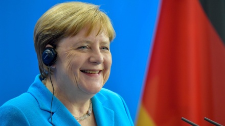 Merkel: Mos u shqetësoni, jam mirë