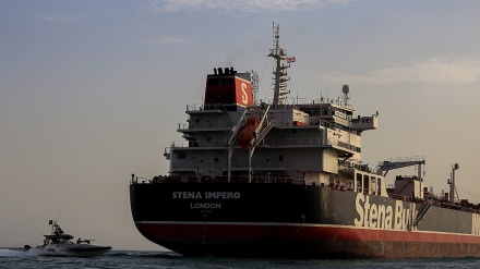 Kapal Tanker Inggris, Stena Impero di Selat Hormuz