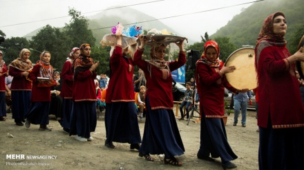 Festivali kulturor artistik i fshatrave dhe fiseve endacake në provincën Golestan të Iranit