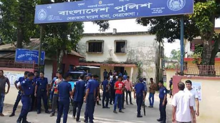 নেত্রকোণায় শিশুর কাটা মাথা বহনকারী যুবক গণপিটুনিতে নিহত