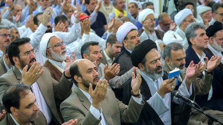 Suasana Doa Kumail di Kota Suci Madinah 