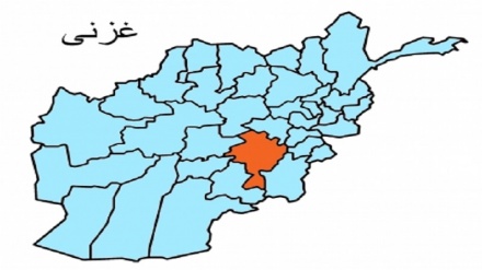 انهدام یک خودروی بمب گذاری در ولایت غزنی افغانستان