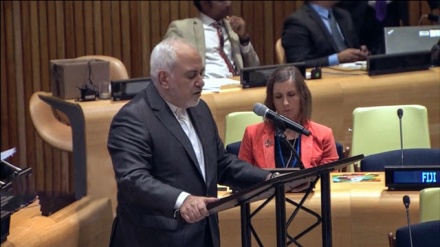 Zarif: Iran Tidak akan Berunding dengan Teroris !