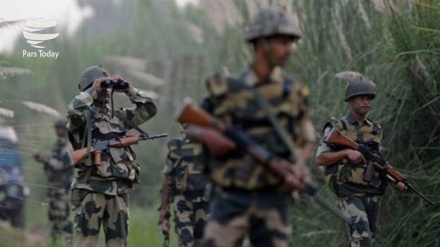 印度安全部队与纳萨尔派反叛分子发生冲突