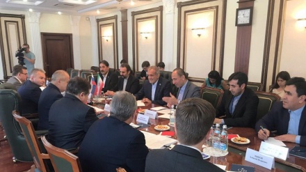 İran ile Rusya parlamenter heyetleri görüştü