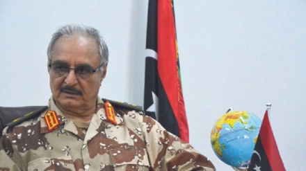Haftar scrive a Putin: sì a nuovi negoziati a Mosca